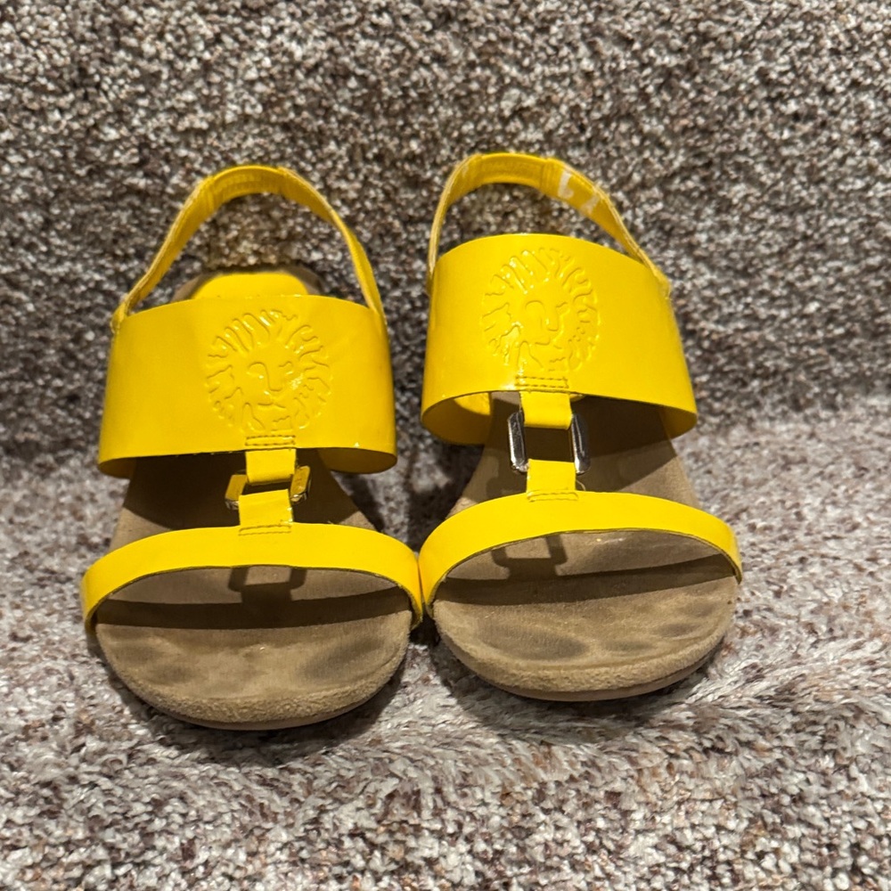 Anne Klein Yellow Sandals wedge with lion emblem